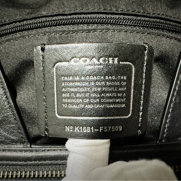 Rare Vintage Coach Y2K soho shoulder bag Black and Cream Checkered tote bag - Picture 3 of 17